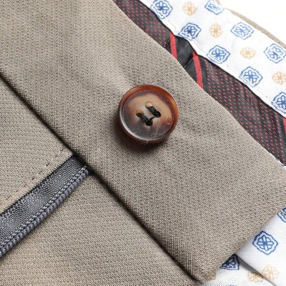 Men’s Double-breasted Notched Lapel Two-Piece Suit XS-2X - Picture 9 of 9